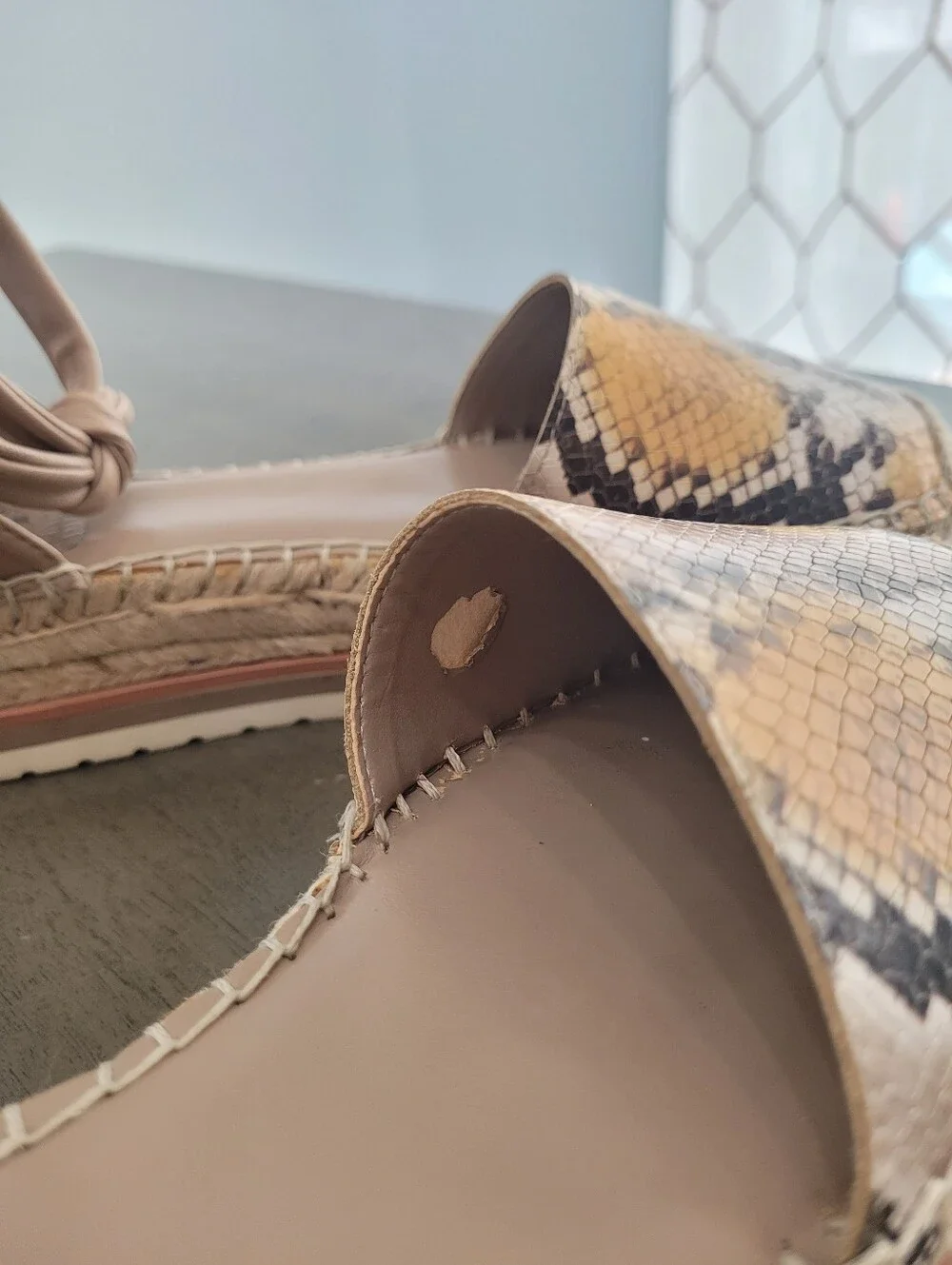 Vince Camuto vince camuto